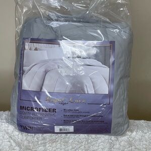 Royal Luxe Microfiber Down Alternative Comforter